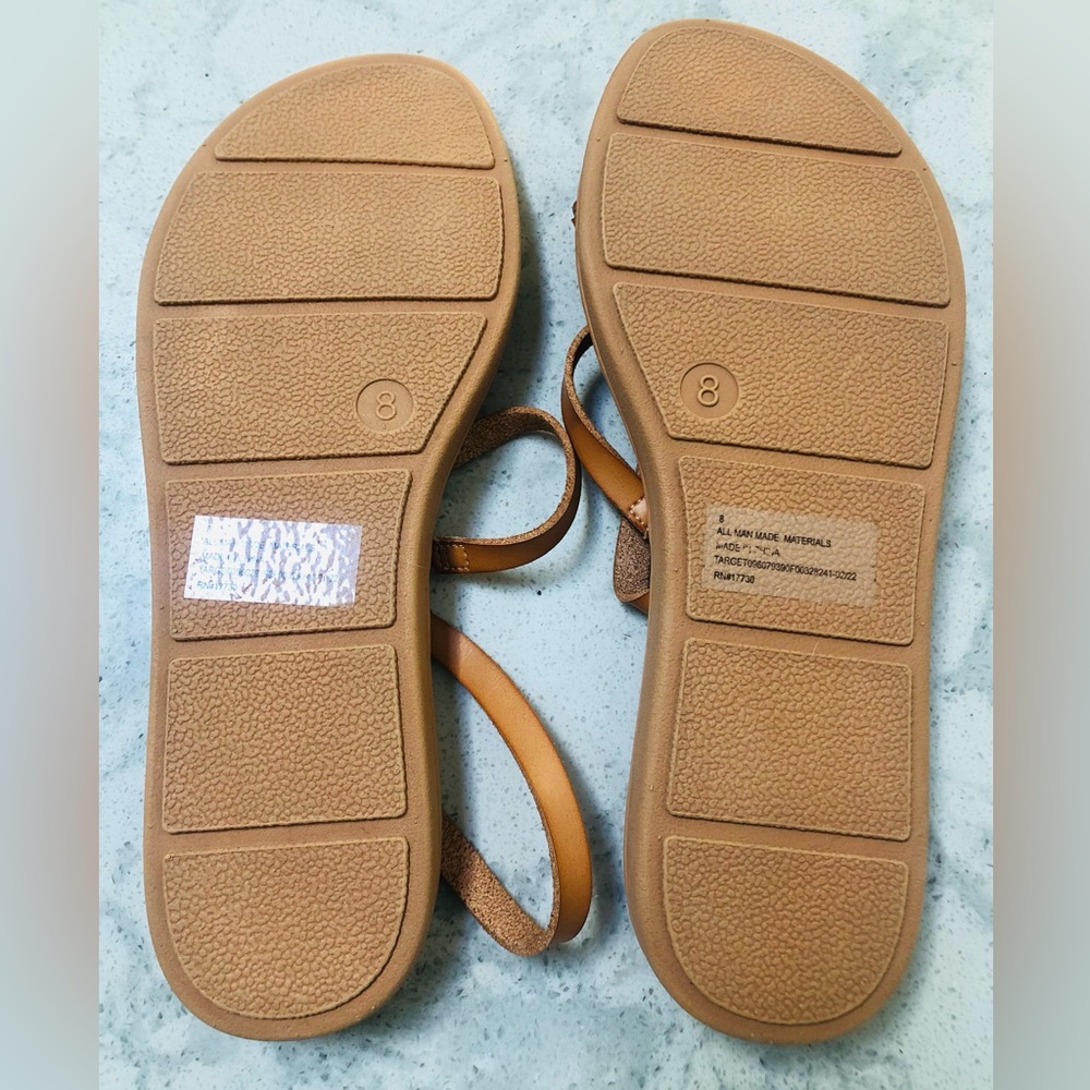 Universal Thread Sandals Size 8 - Picture 3 of 3